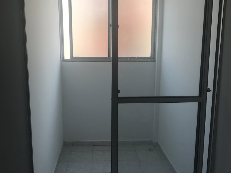 Apartamento à venda Jardim Guanabara com 76m² e 3 quartos por R$ 180.000 - 497989315-26f2ccf0-892d-43fe-9694-b76c2c6cba46.jpeg