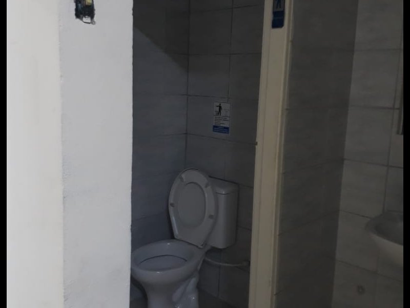 Comercial para alugar Vila Gustavo com 140m² e  quartos por R$ 2.200 - 1648608054-whatsapp-image-2019-04-16-at-12.jpeg