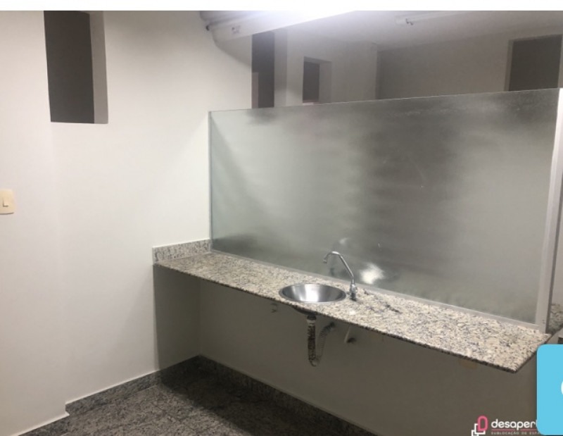 Comercial para alugar Alvorada com 120m² e  quartos por R$ 1.500 - 1771176219-1fba92b6-5c21-43da-95be-6a7fd3312c66.jpeg
