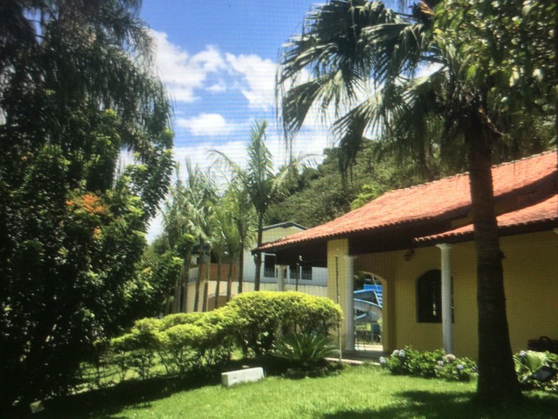 Sítio para alugar Centro com 44000m² e 3 quartos por R$ 350 - 41554240-bd5569d9-75dc-48b8-8e96-502e280c35b7.jpeg