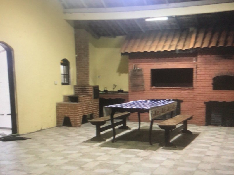 Sítio para alugar Centro com 44000m² e 3 quartos por R$ 350 - 63059397-27c44b85-97d9-45d7-8bd0-527e8c4ee149.jpeg