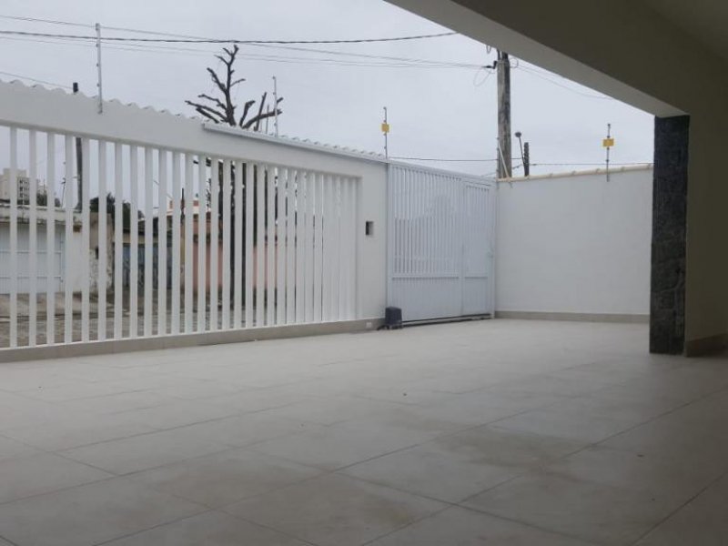 imóvel com 300m² - Cibratel II - Itanhaém