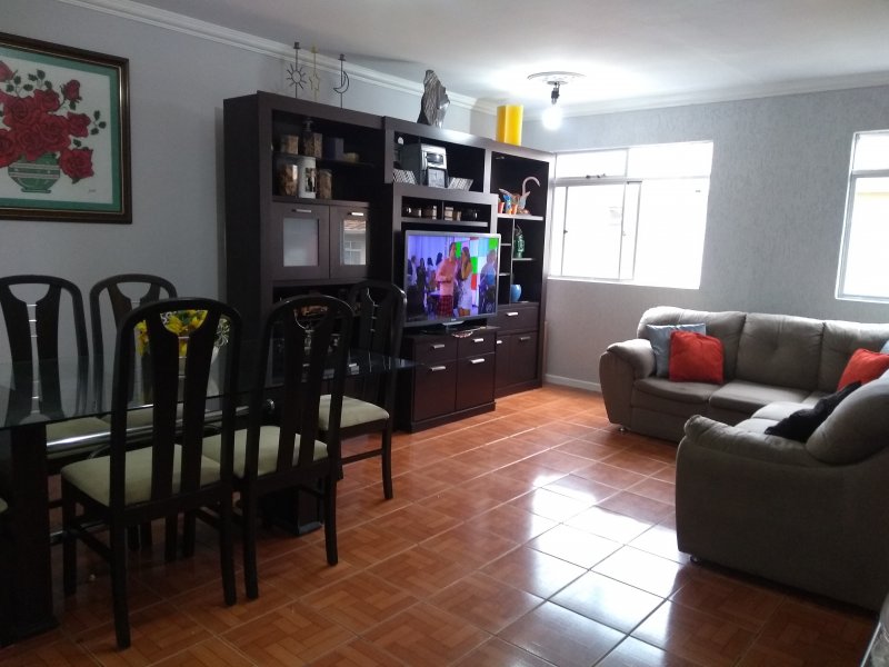 imóvel com 62m² - Pinheirinho - Curitiba