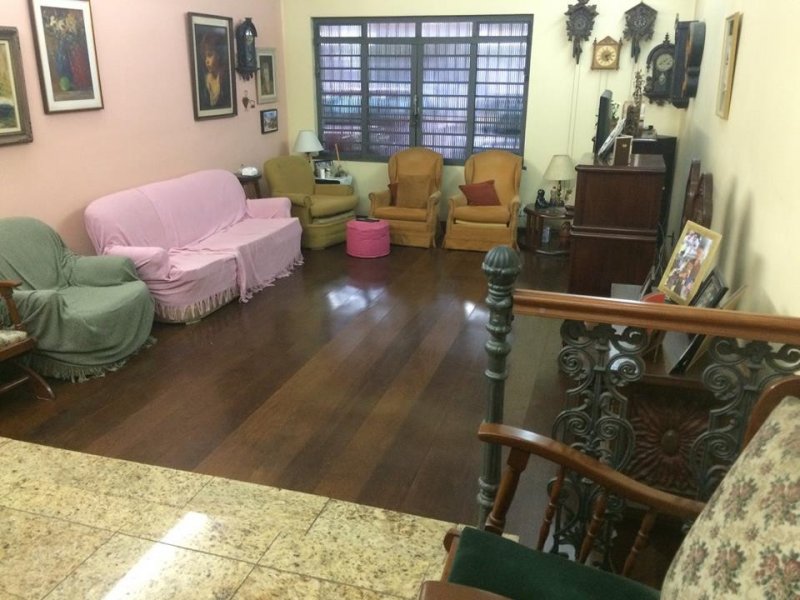 Casa à venda Chácara Santo Antônio (Zona Sul) com 231m² e 3 quartos por R$ 1.300.000 - 1706958450-casa-28.jpg