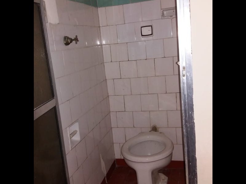 Casa à venda Água Rasa com 130m² e 2 quartos por R$ 290.000 - 227729895-wc-quintal.jpg