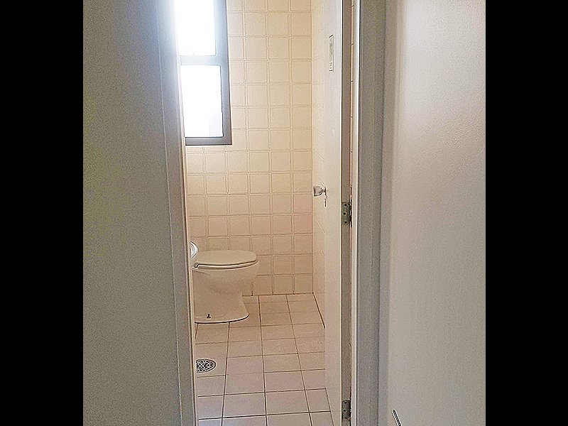 Comercial para alugar Higienópolis com 43m² e  quartos por R$ 2.000 - 720446755-banheiro-01.jpg