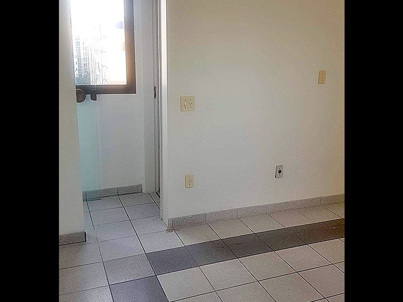 Comercial para alugar Higienópolis com 43m² e  quartos por R$ 2.000 - 796452488-img-08.jpg