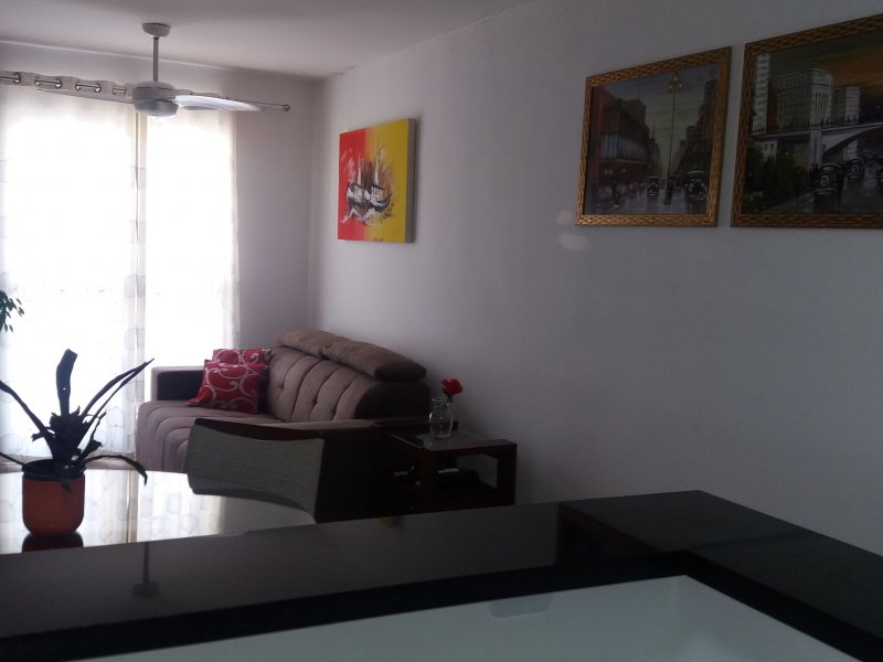 Apartamento à venda Taboão com 59m² e 3 quartos por R$ 299.000 - 2075656012-sala.jpg