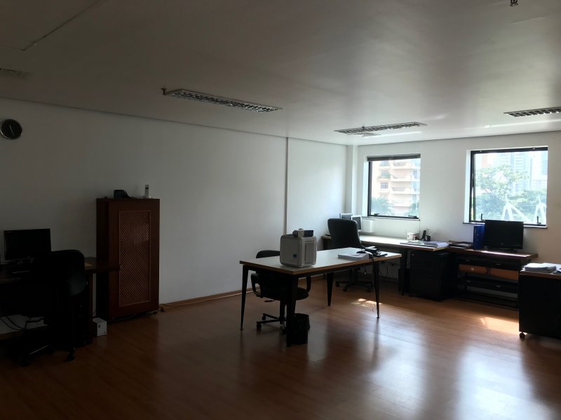 Apartamento à venda Cidade Monções com 100m² e 1 quarto por R$ 900 - 2123774707-img-2093.JPG