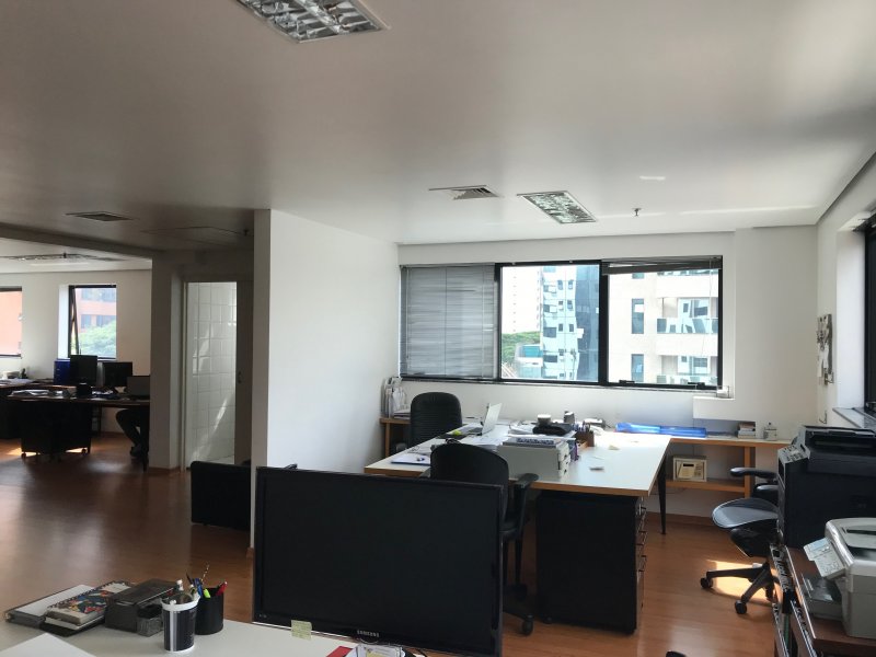 Apartamento à venda Cidade Monções com 100m² e 1 quarto por R$ 900 - 719522605-img-2100.JPG