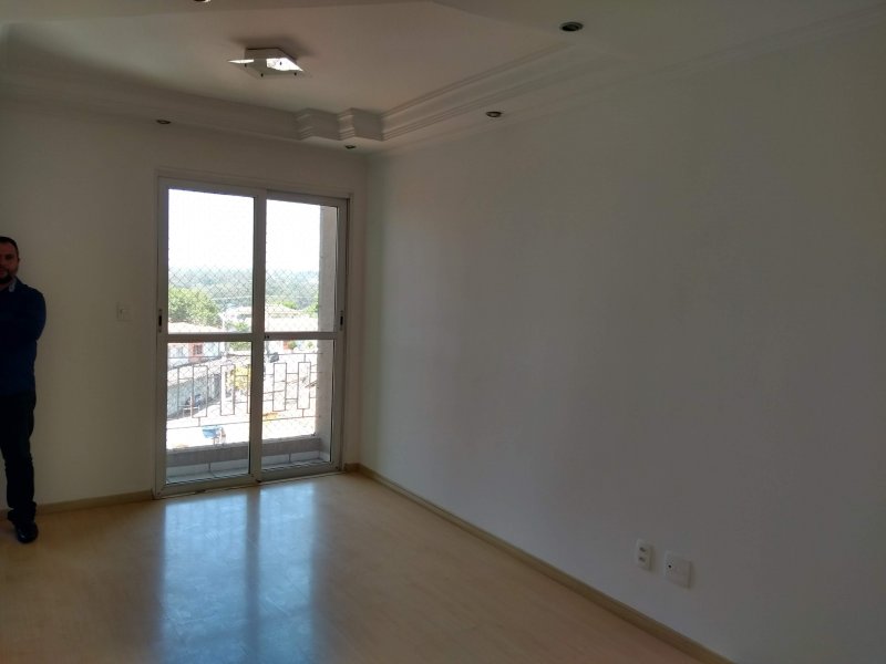 Apartamento à venda Fazenda Aricanduva com 48m² e 2 quartos por R$ 220.000 - 830666573-sala-1.jpg
