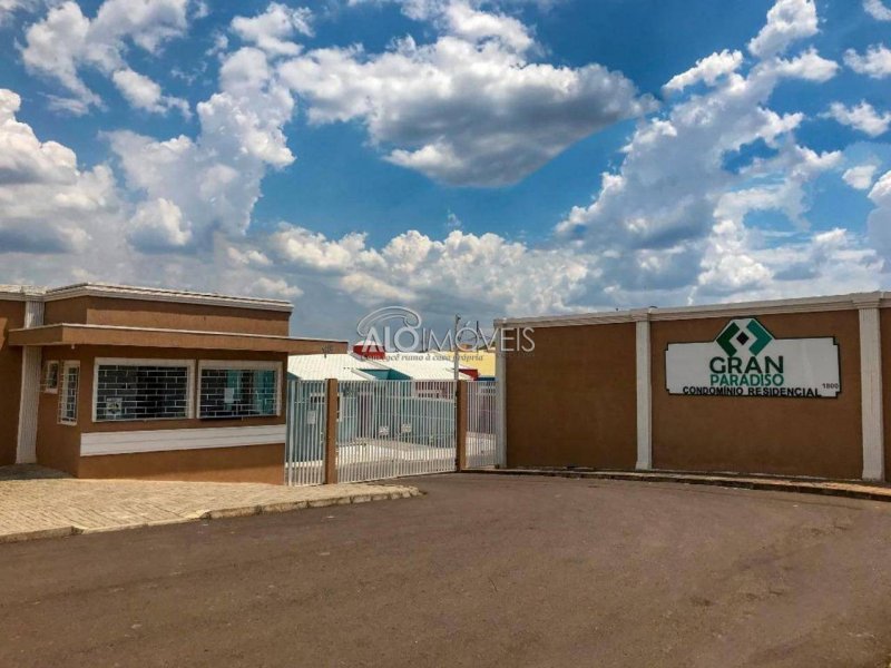 Casa à venda Gralha Azul com 50m² e 3 quartos por R$ 155.000 - 1292823081-195ba86a-75ce-4881-b879-c025fbfdc748.jpeg