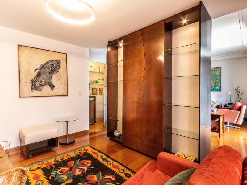 Apartamento à venda Brooklin Novo com 167m² e 3 quartos por R$ 1.800.000 - 1260588220-10-sala-de-tv-vista-do-bar.jpg