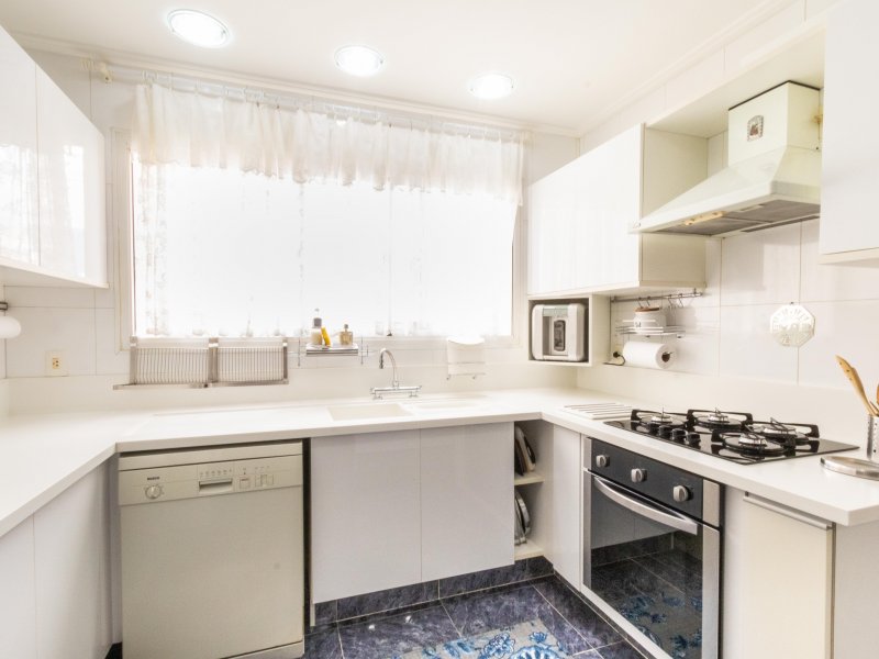 Apartamento à venda Brooklin Novo com 167m² e 3 quartos por R$ 1.800.000 - 1312571349-28-cozinha-pia-areas-seca-e-umida.jpg