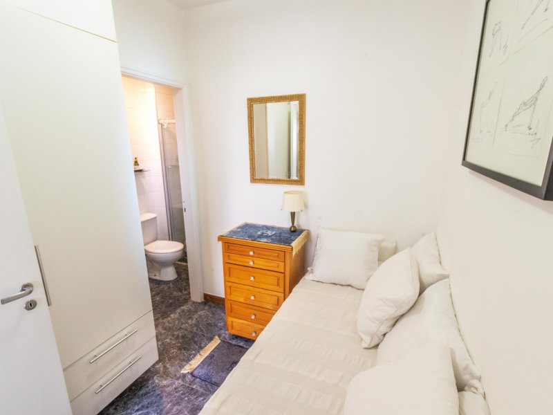 Apartamento à venda Brooklin Novo com 167m² e 3 quartos por R$ 1.800.000 - 1759388196-30-quarto-fundos.jpg
