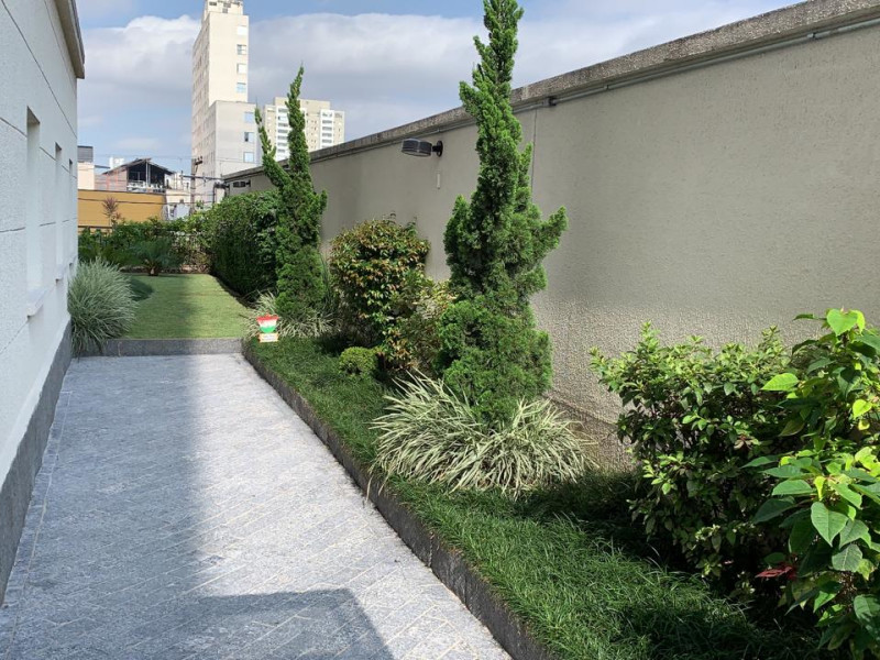 Apartamento à venda Tatuapé com 98m² e 4 quartos por R$ 820.000 - 33-jardim-externo.jpeg