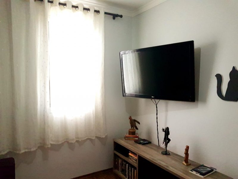Apartamento à venda Jardim Maria do Carmo com 52m² e 3 quartos por R$ 180.000 - 1381425531-img-20190508-wa0039.jpg