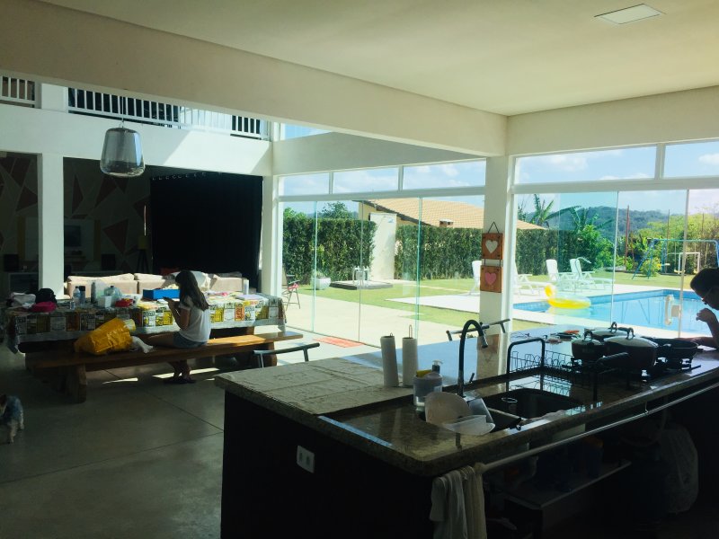 imóvel com 1500m² - centro - Ibiúna