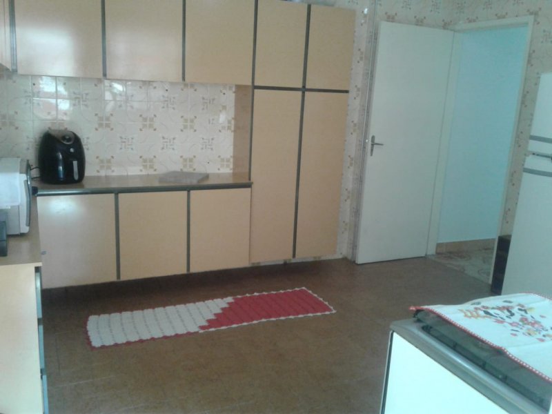 Apartamento à venda Vl. Tupi com 90m² e 2 quartos por R$ 300.000 - 1409736737-apto-cozinha-1.jpeg