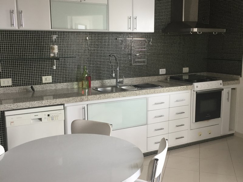 Apartamento à venda Centro com 100m² e 2 quartos por R$ 850.000 - 1197832525-73f94106-5e5a-4a48-8ef4-f1389568dc82.jpeg