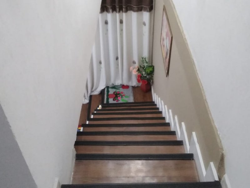 Casa à venda Jardim dos Ipes com 260m² e 4 quartos por R$ 1.200.000 - 1258214351-foto-18.jpg
