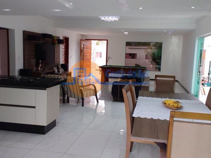 Casa à venda Ouro Verde com 450m² e 3 quartos por R$ 1.250.000 - 38774124-img-20180316-wa0062.jpg