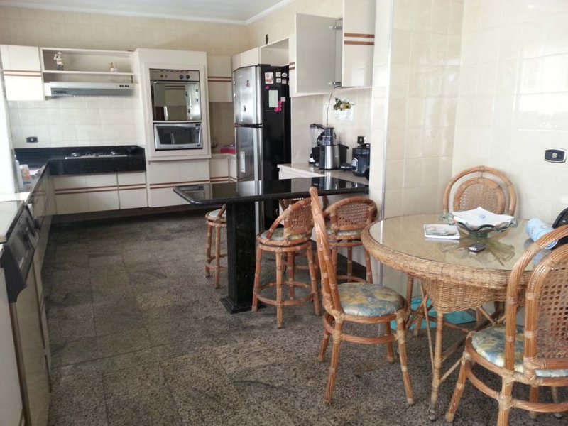 Casa à venda Vila Galvão com 240m² e 3 quartos por R$ 1.399.000 - 1174339399-2014-01-21-15.jpg