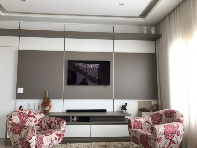 Casa de condomínio à venda Vila Cordenonsi com 220m² e 2 quartos por R$ 1.300.000 - 2113044234-7cb622f5-3d49-42ce-943c-607f3e12ab3b.jpeg