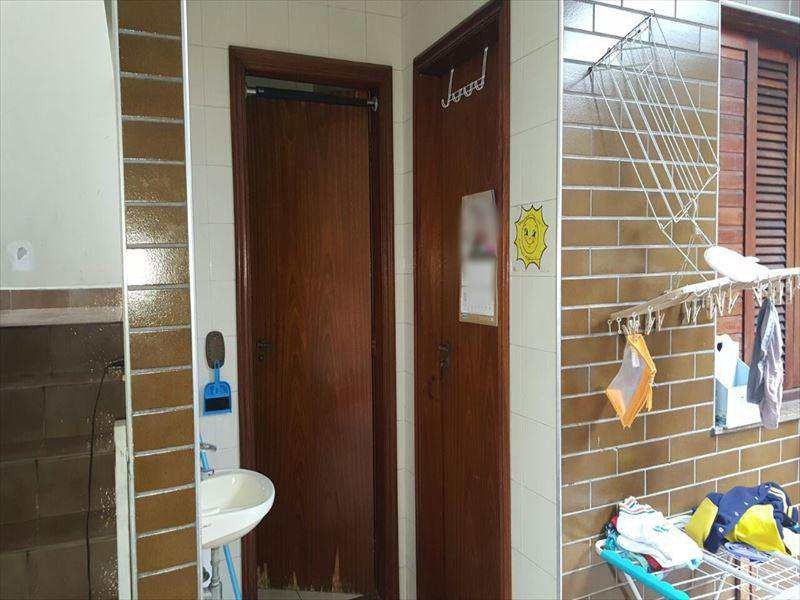 Casa à venda Vila Galvão com 300m² e 5 quartos por R$ 750.000 - 519768170-mukeku3ibbh4hqzlgidhwihs-534800-whatsapp-image-2016-11-03-at-175415-1.jpg