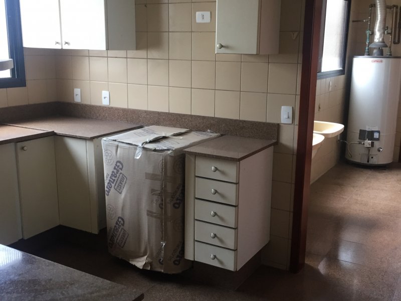 Apartamento à venda Vila Andrade com 238m² e 4 quartos por R$ 790.000 - 203580878-img-2535.jpg