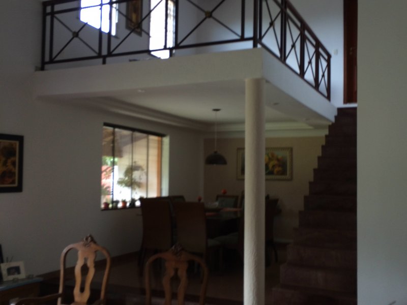 Casa à venda Parque Planalto com 490m² e 5 quartos por R$ 1.850.000 - 1000423158-c6bb2b8c-4656-444a-9577-9dcf92b2c5b2.jpeg