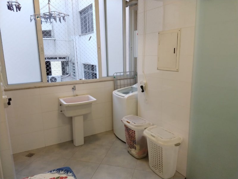 Apartamento à venda Leme com 161m² e 3 quartos por R$ 1.750.000 - 1204588348-area-de-servico-1.jpeg
