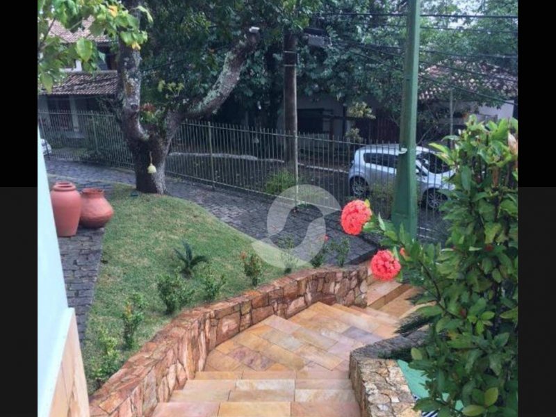 Casa de condomínio à venda Pendotiba com 293m² e 4 quartos por R$ 1.185.000 - 418761643-ba751746-43e7-4f92-8edd-d64260cdc452.jpeg
