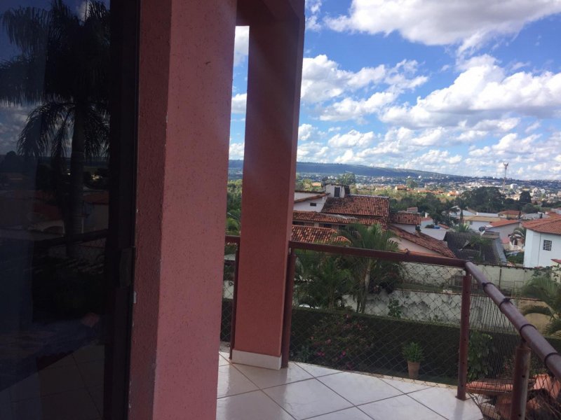 Casa de condomínio para alugar Centro com 540m² e 6 quartos por R$ 4.000 - 1323272153-9ade7a96-f7f0-454c-bafd-0879ea4c7105.jpeg