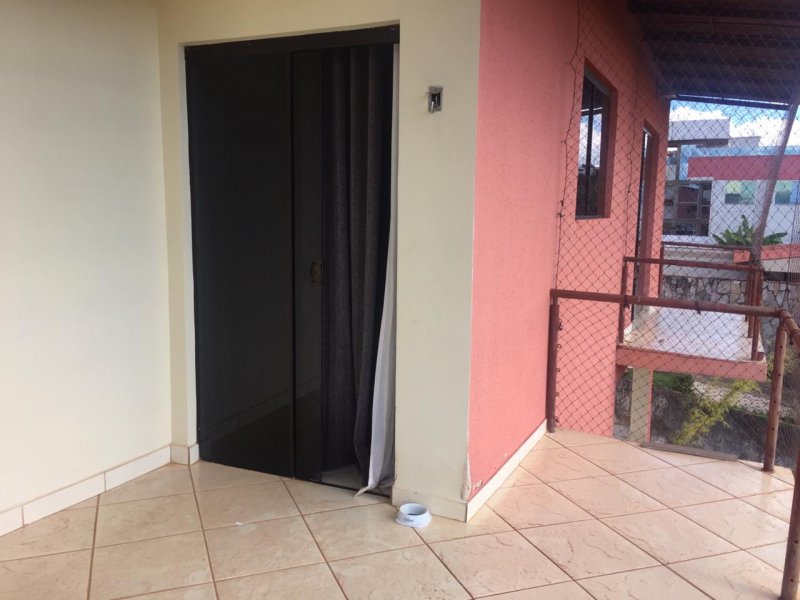 Casa de condomínio para alugar Centro com 540m² e 6 quartos por R$ 4.000 - 2121164011-016e7808-8363-40e7-baae-0b652cb32c95.jpeg