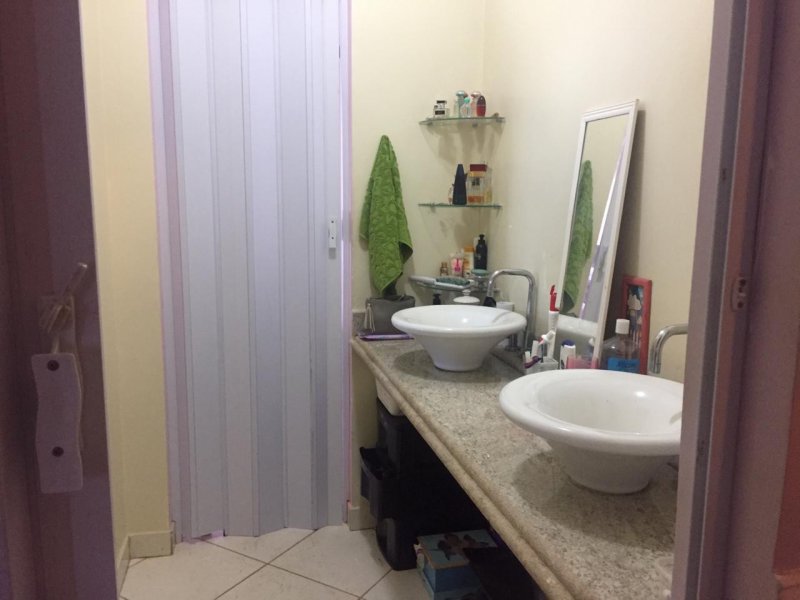 Casa de condomínio para alugar Centro com 540m² e 6 quartos por R$ 4.000 - 407785694-e650faa4-7092-4a39-802e-a99d58d22404.jpeg