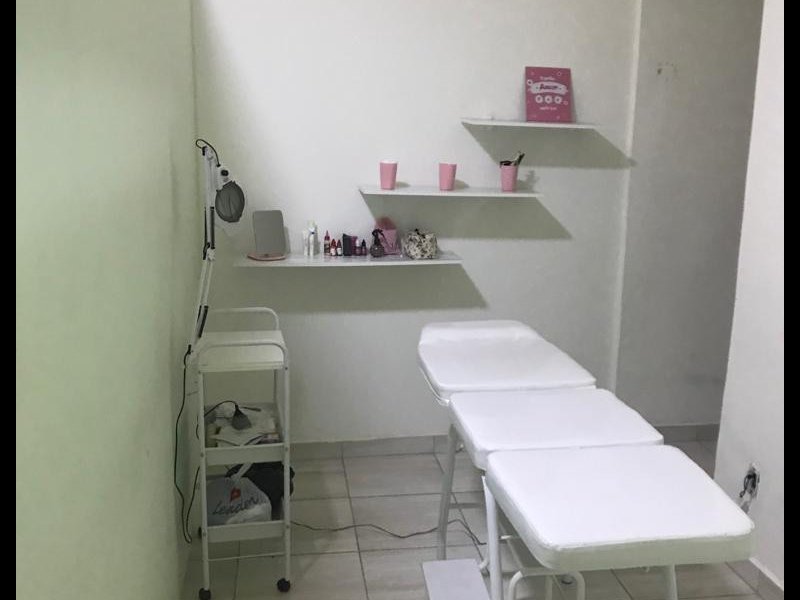 Comercial à venda Centro com 37m² e  quartos por R$ 120.000 - 566766426-img-20190430-wa0057.jpg