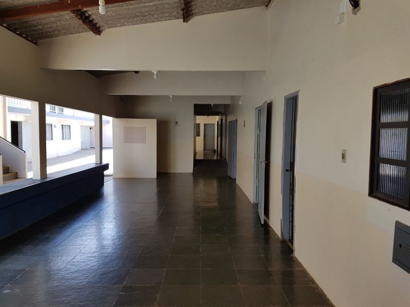 Comercial à venda Área Rural de Cidade Ocidental com 720m² e  quartos por R$ 450.000 - 1473420094-img-20180108-wa0213.jpg