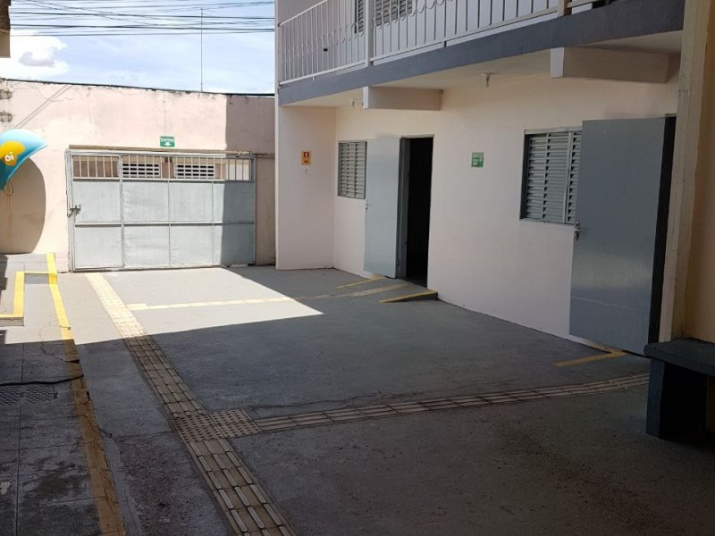 Comercial à venda Área Rural de Cidade Ocidental com 720m² e  quartos por R$ 450.000 - 2035689717-img-20180108-wa0221.jpg