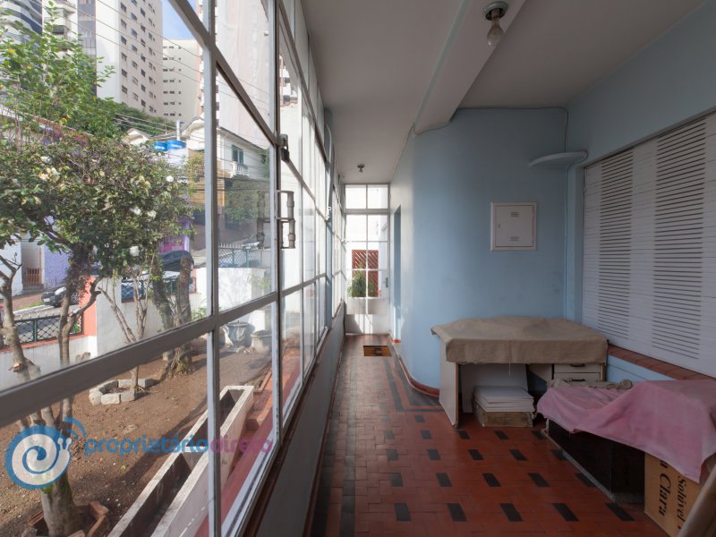 Casa à venda Higienópolis com 466m² e 8 quartos por R$ 3.290.000 - 689646759-img-9176.jpg