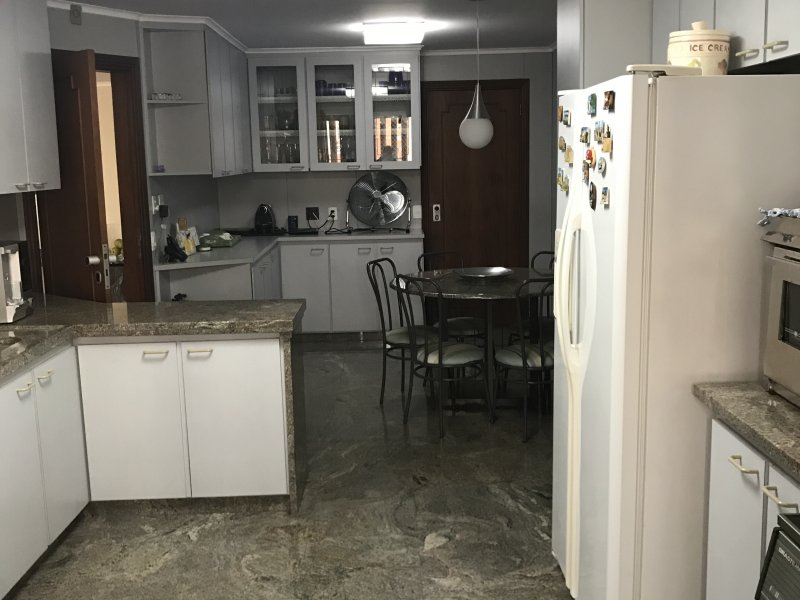 Apartamento à venda Centro com 272m² e 3 quartos por R$ 950.000 - 1036442270-a50b24ea-4898-4e72-8588-5bed0795753d.jpeg