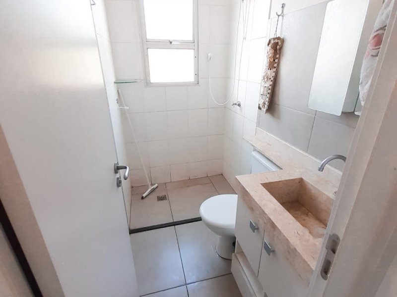 Apartamento à venda Matão com 49m² e 2 quartos por R$ 210.000 - 417011175-whatsapp-image-2019-05-21-at-09.jpeg