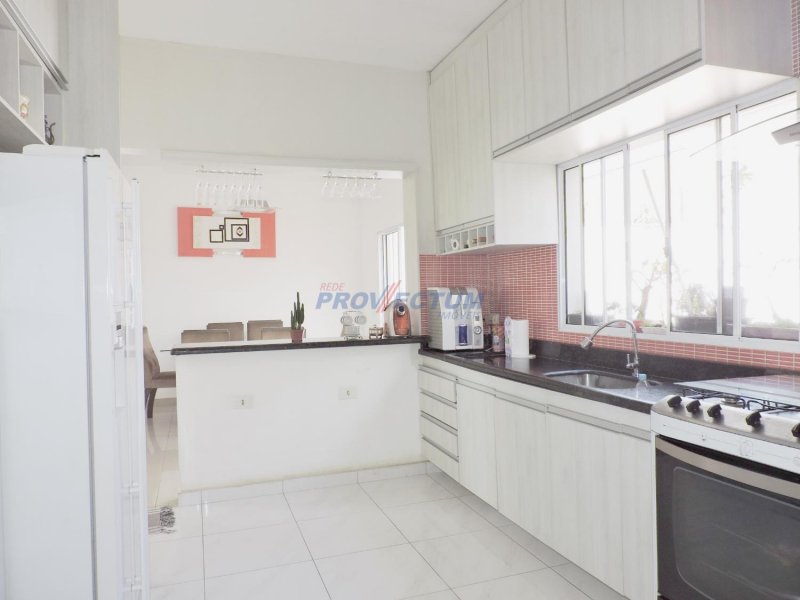 Casa de condomínio à venda Jardim Planalto com 350m² e 4 quartos por R$ 749.000 - 1886717648-cozinha-2.jpg