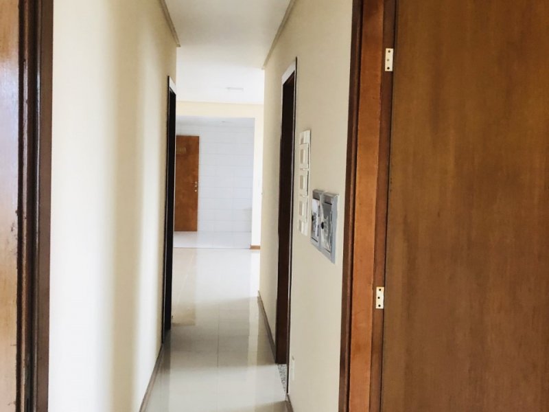 Apartamento à venda Adrianópolis com 122m² e 3 quartos por R$ 560.000 - 2014737961-5.jpg