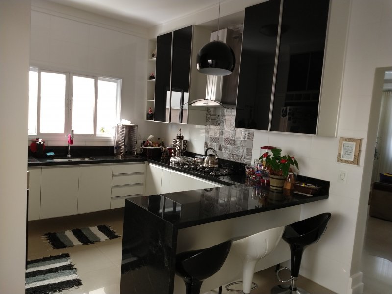 Casa de condomínio à venda Parque Senhor do Bonfim com 265m² e 4 quartos por R$ 959.000 - 673230309-img-20190425-141452430.jpg