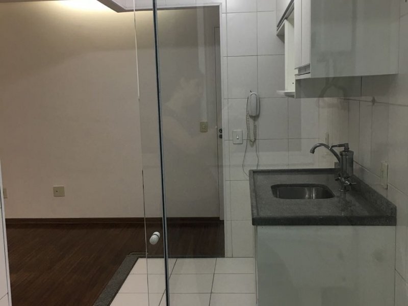 Apartamento à venda Centro com 67m² e 2 quartos por R$ 400.000 - 2019948674-vista-da-lavanderia-para-a-cozinha-1.jpeg