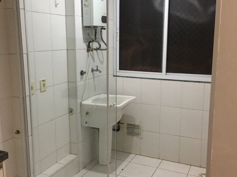 Apartamento à venda Centro com 67m² e 2 quartos por R$ 400.000 - 281259605-lavanderia.jpeg