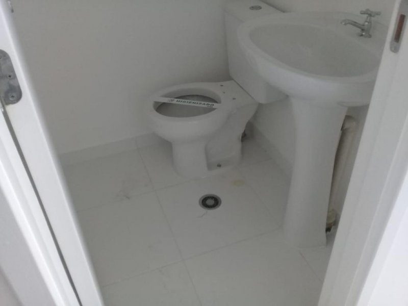 Comercial à venda Centro com 47m² e  quartos por R$ 150 - 164493680-b4f1609e-1ad1-42b3-aa7c-5ba9207219f2.jpeg