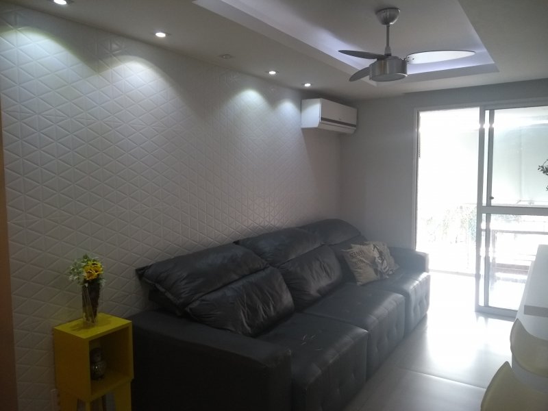 Apartamento à venda Vila Valqueire com 65m² e 2 quartos por R$ 420.000 - 1391565407-img-20190521-144604589.jpg