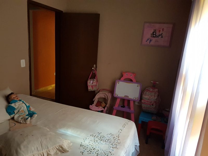 Casa à venda Parque Guarani com 125m² e 3 quartos por R$ 480.000 - 1695188007-c429f3ce-7415-4740-8fcd-84278bc92ba5.jpeg